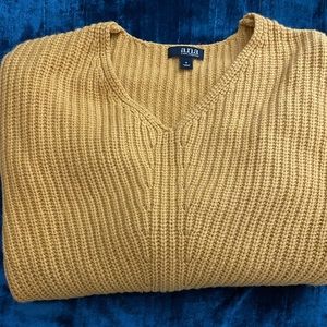 Cute Mustard yellow sweater